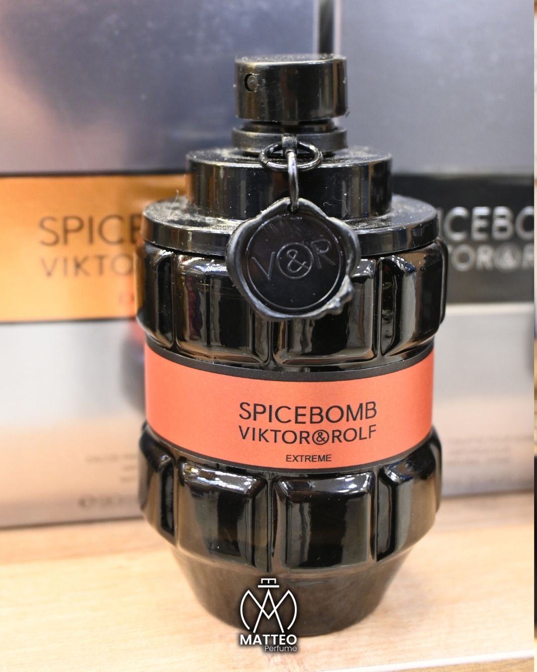 Viktor Rolf Spicebomb Extreme EDP 90ML Erkek Parfüm - Görsel 2